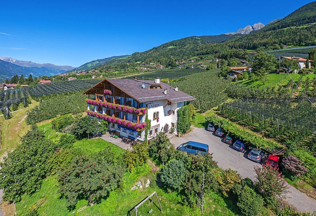 Pension Laurin Schenna Exterior photo