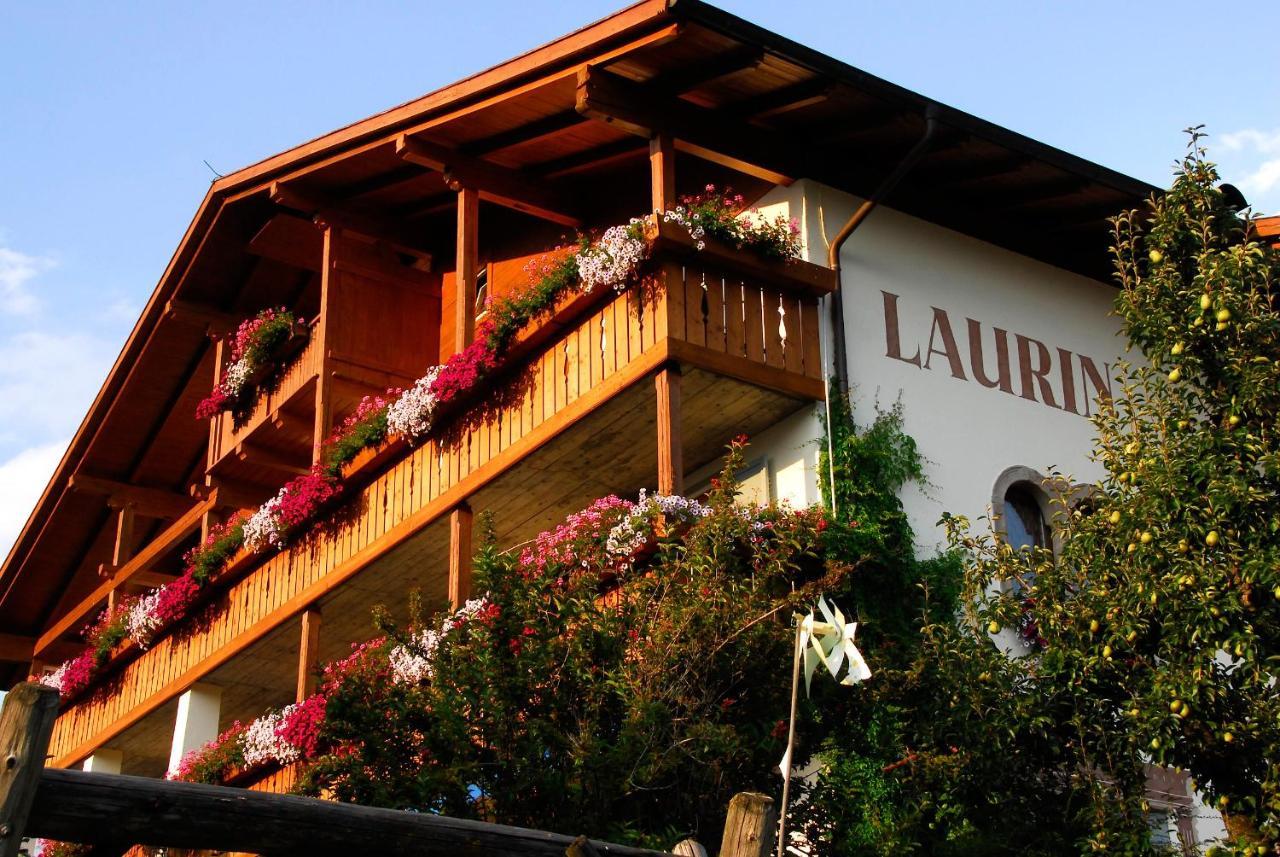 Pension Laurin Schenna Exterior photo